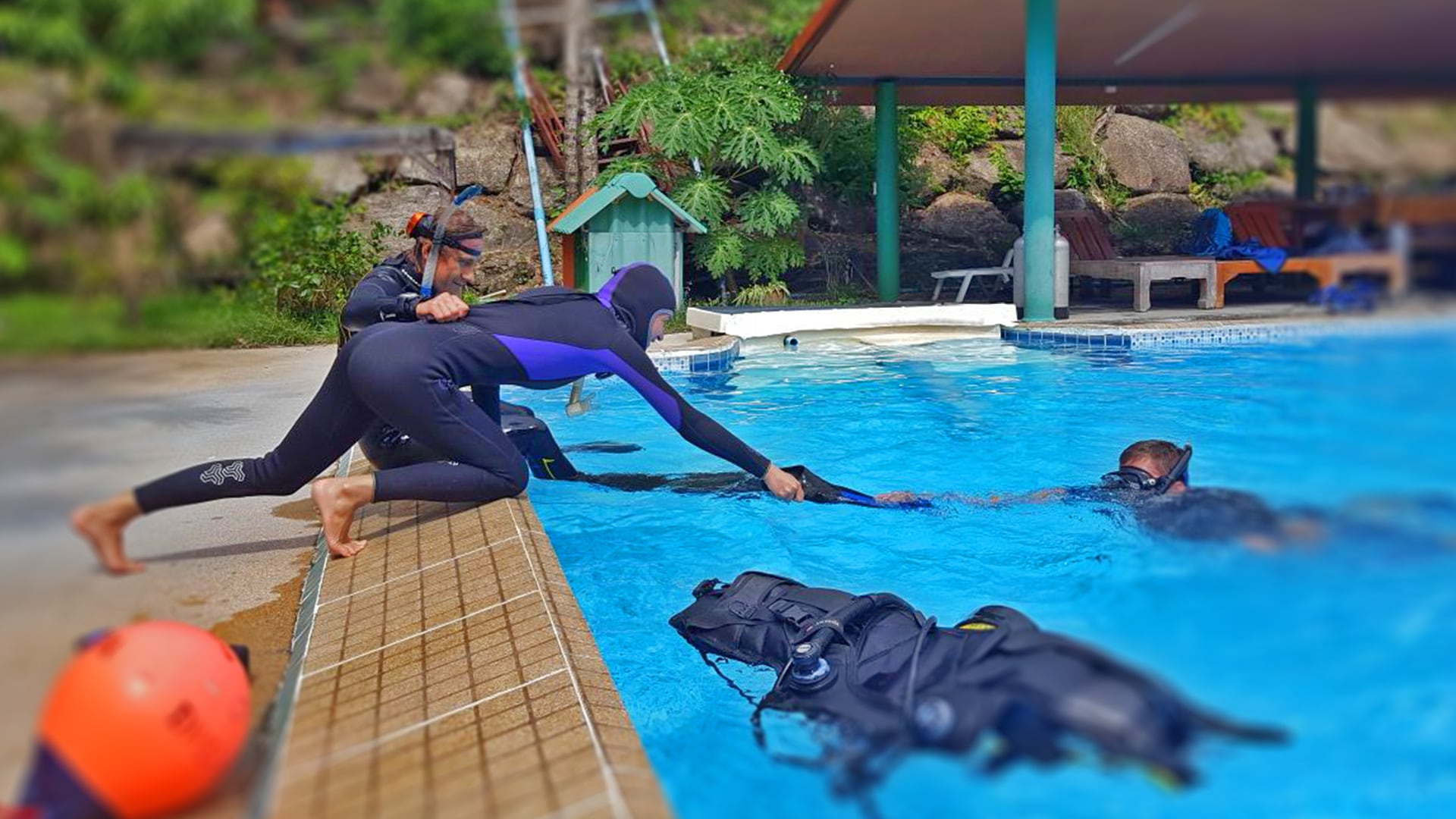 PADI Rescue Diver – Diver Stars – Diving in Phuket
